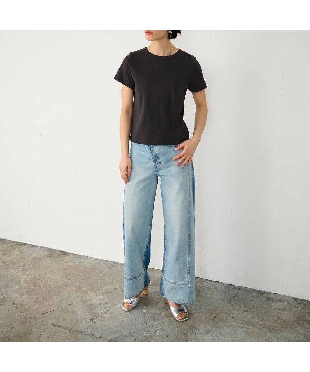 【グレース コンチネンタル/GRACE CONTINENTAL】のフライスコンパクトトップ インテリア・キッズ・メンズ・レディースファッション・服の通販 founy(ファニー) 　ファッション　Fashion　レディースファッション　Fashion for Women　トップス・カットソー　Cut & Sew Tops　シャツ・ブラウス・オフィスカジュアル　Elegant Blouses & Button-Ups　ロングTシャツ・Tシャツ　Longline T-Shirts & Tees　カットソー・ベーシックTシャツ　Cut-and-Sewn Tops / Stretch Tees & Basics　インナー　Innerwear　春　Spring　カットソー　Cut and Sewn Top　コンパクト　Compact, Small Size　サテン　Satin, Glossy Fabric　シンプル　Simple, Minimal　ジャケット　Jacket, Outerwear　ストレッチ　Stretch, Stretchy Fabric　スペシャル　Special, Limited Edition　パターン　Pattern, Design Print　ベーシック　Basic, Essential　リボン　Ribbon, Bow　S/S・春夏　SS, Spring/Summer, Warm Season　夏　Summer　チャコール|ID: prp329100004671618 ipo3291000000033770725