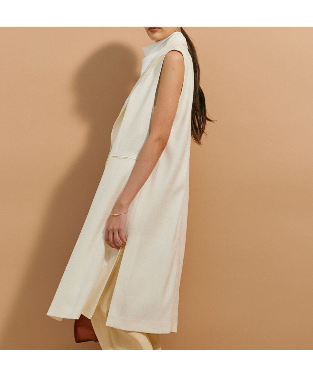 【ベイジ,/BEIGE,】の【VERY NaVY 6月号掲載】 CAROLE / ロングテーラードジレ インテリア・キッズ・メンズ・レディースファッション・服の通販 founy(ファニー) 　雑誌掲載アイテム　Magazine Picks & Fashion Features　ファッション雑誌　Fashion Magazines　ヴェリィ　VERY　ファッション　Fashion　レディースファッション　Fashion for Women　アウター　Coat / Outerwear Collection　トップス・カットソー　Cut & Sew Tops　ベスト&ジレ / 重ね着スタイル　Vests & Gilets　インナー　Innerwear　春　Spring　洗える　Machine Washable　カットソー　Cut and Sewn Top　カーディガン　Cardigan, Knitwear　ストレッチ　Stretch, Stretchy Fabric　ストレート　Straight, Straight Cut　雑誌　Magazine, Fashion Magazine　ベスト　Vest, Waistcoat　ボトム　Bottoms, Lower Wear　6月号　June Issue, Jun. Edition　S/S・春夏　SS, Spring/Summer, Warm Season　おすすめ　Recommended / Our Picks　夏　Summer　ビジネス 仕事 通勤　Business / Work / Commuting　Ecru|ID: prp329100004671716 ipo3291000000033771197