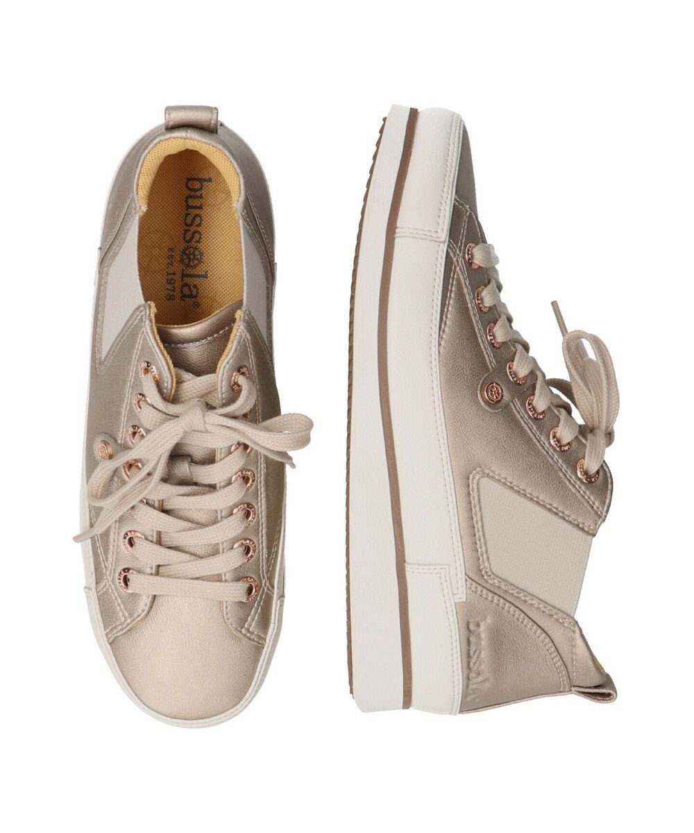【インター ショシュール/INTER-CHAUSSURES】の【BUSSOLA】撥水サイドゴアミドルカットスニーカー インテリア・キッズ・メンズ・レディースファッション・服の通販 founy(ファニー) 　ファッション　Fashion　レディースファッション　Fashion for Women　抗菌　Antibacterial, Bacteria-Resistant　シューズ　Shoes, Footwear　スニーカー　Sneakers, Trainers　バランス　Balance, Style Balance　ミドル　Middle Length, Mid Height　ライニング　Inner Lining, Inner Fabric, Lined　ラバー　Rubber, Rubber Sole　ゴールド|ID: prp329100004671745 ipo3291000000033771332