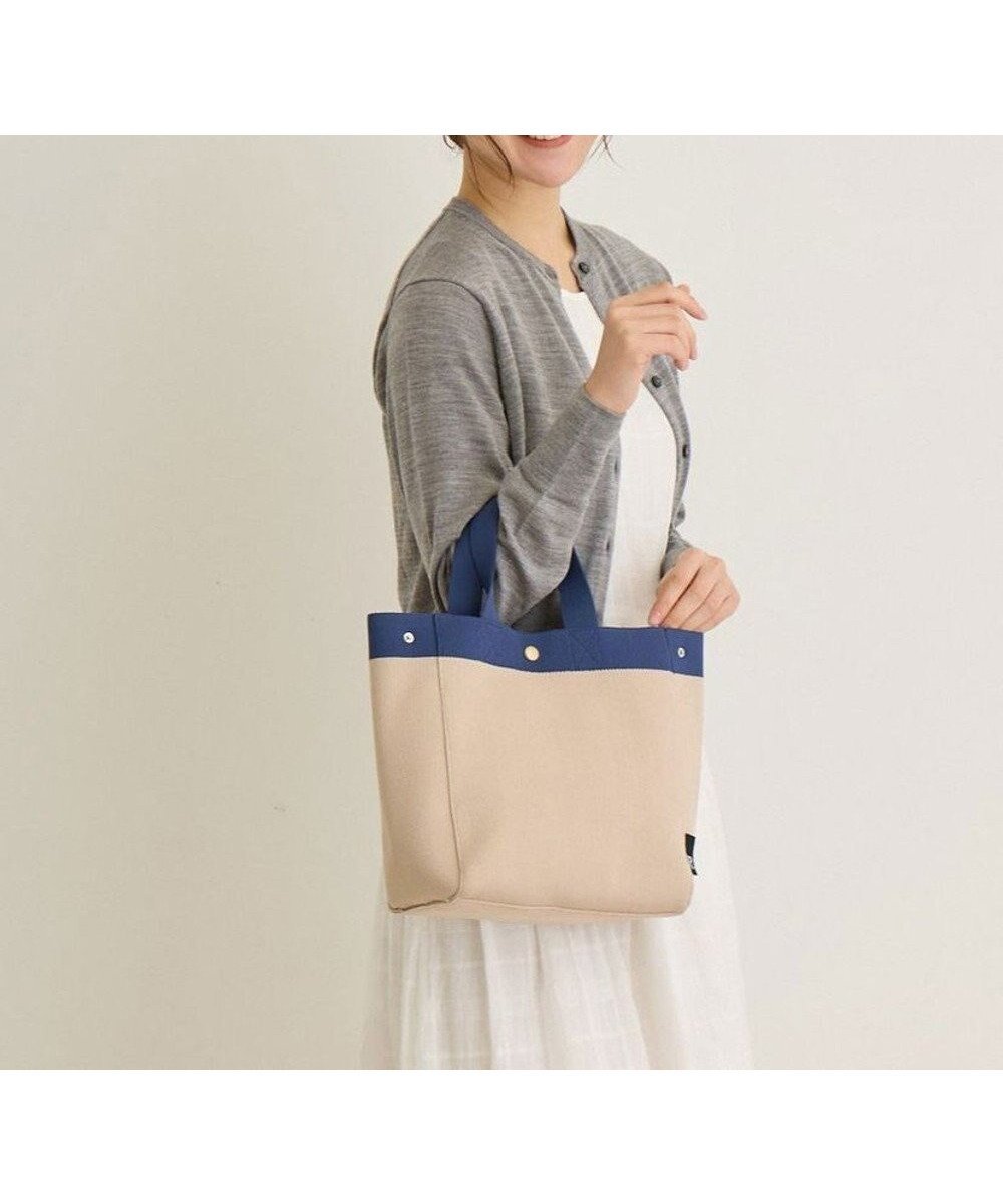 【ルートート/ROOTOTE】の1144【手洗い可能】SN.スクエア.ルフル-A インテリア・キッズ・メンズ・レディースファッション・服の通販 founy(ファニー) ファッション Fashion レディースファッション Fashion for Women バッグ Bags カメラ Camera Accessories シンプル Simple, Minimal スクエア Square, Square Shape スマホ Smartphone, Mobile Device 財布 Wallet, Purse パターン Pattern, Design Print ポケット Pocket, Pocket Detail ポーチ Pouch, Small Case 新作・新入荷 New Arrivals / New In 02:ベージュ|ID: prp329100004671766 ipo3291000000034285201