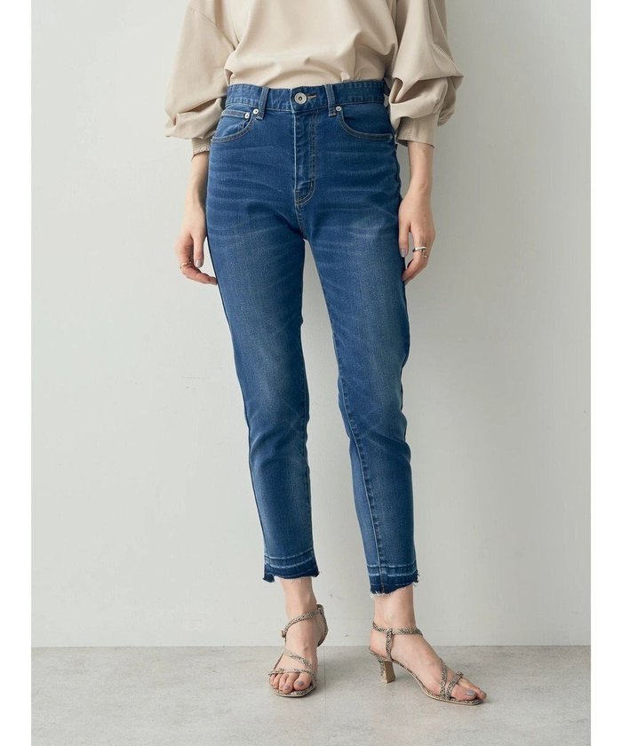 【イェッカ ヴェッカ/YECCA VECCA】のカットオフクロップドデニムパンツ インテリア・キッズ・メンズ・レディースファッション・服の通販 founy(ファニー) https://founy.com/ ファッション Fashion レディースファッション Fashion for Women パンツ Pants & Trousers デニムパンツ・ジーンズ・美脚デニム Denim Jeans & Pants カットオフ Cut-Off Design クロップド Cropped, Short Length ストレッチ Stretch, Stretchy Fabric スリム Slim, Slim Fit デニム Denim, Jeans Material ポケット Pocket, Pocket Detail ヴィンテージ Vintage Style 夏 Summer 定番 Standard, Basic Item S/S・春夏 SS, Spring/Summer, Warm Season A/W・秋冬 Autumn/Winter |ID: prp329100004671769 ipo3291000000034556674