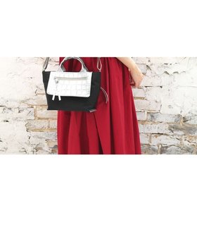 【レガロフェリーチェ/Regalo Felice】の【4way / 使い方色々】トート小 / REGALO 人気、トレンドファッション・服の通販 founy(ファニー) ファッション Fashion レディースファッション Fashion for Women バッグ Bags 軽量 Lightweight, Ultra Light ショルダー Shoulder, Shoulder Strap 財布 Wallet, Purse フラップ Flap, Flap Pocket ポケット Pocket, Pocket Detail おすすめ Recommended / Our Picks 旅行 Travel |ID:prp329100004671953