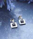 【ティアクラッセ/Tiaclasse】の【金属アレルギー対応】スクエアシェルピアス シルバー|ID: prp329100004672036 ipo3291000000036005461