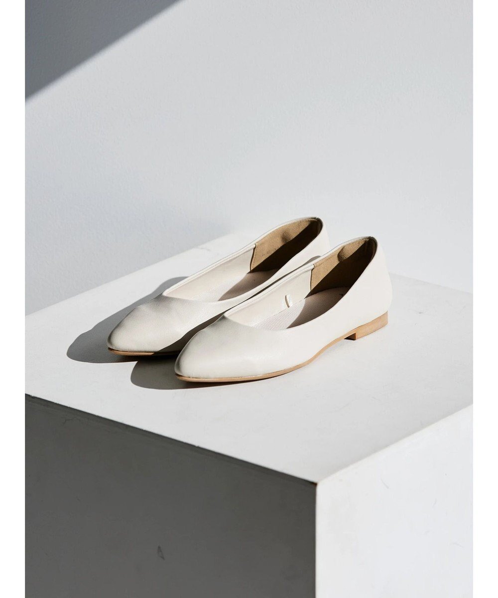 【アメリカンホリック/AMERICAN HOLIC】の【整履き】ポインテッドパンプス インテリア・キッズ・メンズ・レディースファッション・服の通販 founy(ファニー) ファッション Fashion レディースファッション Fashion for Women インソール Shoe Insole エレガント 上品 Elegant クッション Cushion, Throw Pillow Ivory|ID: prp329100004672204 ipo3291000000034286576