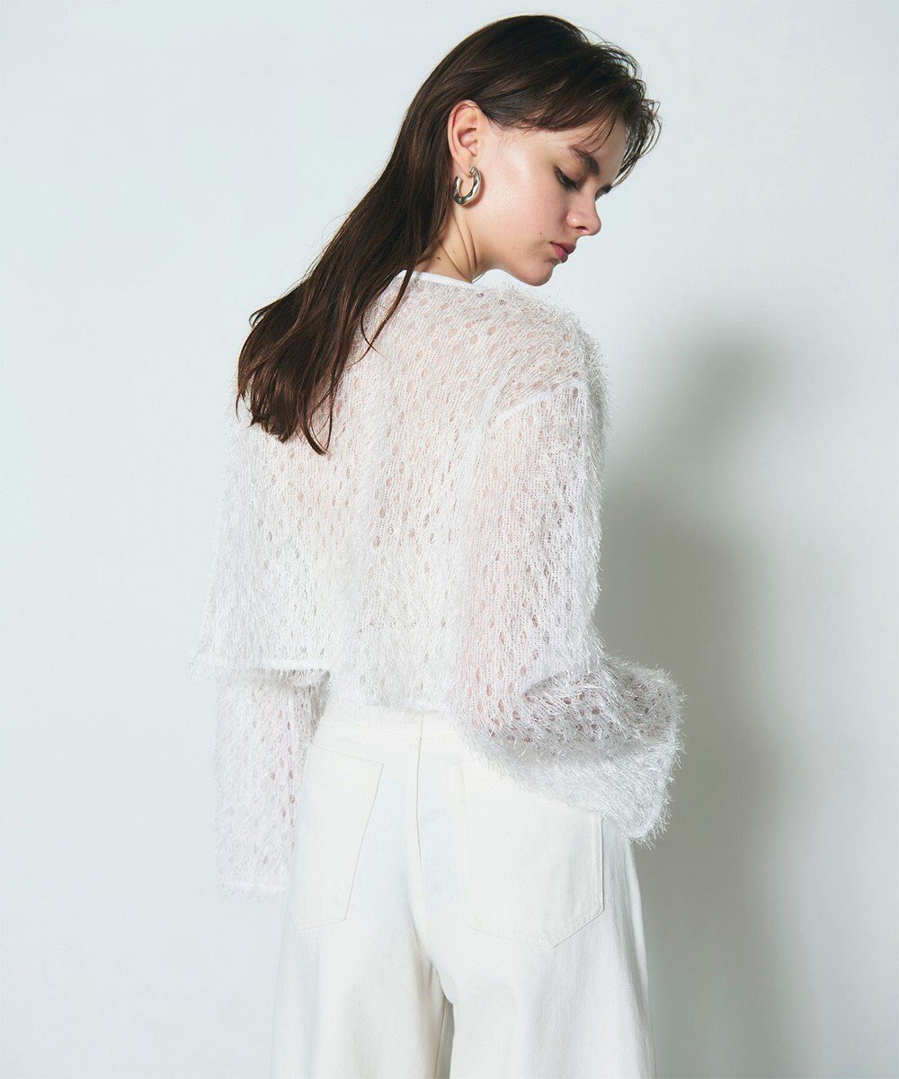 【グレース コンチネンタル/GRACE CONTINENTAL】のラメフリンジカットトップ インテリア・キッズ・メンズ・レディースファッション・服の通販 founy(ファニー) ファッション Fashion レディースファッション Fashion for Women トップス・カットソー Cut & Sew Tops シャツ・ブラウス・オフィスカジュアル Elegant Blouses & Button-Ups ロングTシャツ・Tシャツ Longline T-Shirts & Tees カットソー・ベーシックTシャツ Cut-and-Sewn Tops / Stretch Tees & Basics カットソー Cut and Sewn Top コンパクト Compact, Small Size シアー Sheer, See-Through ショルダー Shoulder, Shoulder Strap ショート Short, Short Length シンプル Simple, Minimal トレンド Trend, Trending Now ドロップ Drop Shoulder, Dropped Style フェザーヤーン Feather Yarn, Fluffy Yarn メッシュ Mesh, Net Fabric 今季 This Season, Current Season 夏 Summer 春 Spring S/S・春夏 SS, Spring/Summer, Warm Season ホワイト|ID: prp329100004672492 ipo3291000000034876593