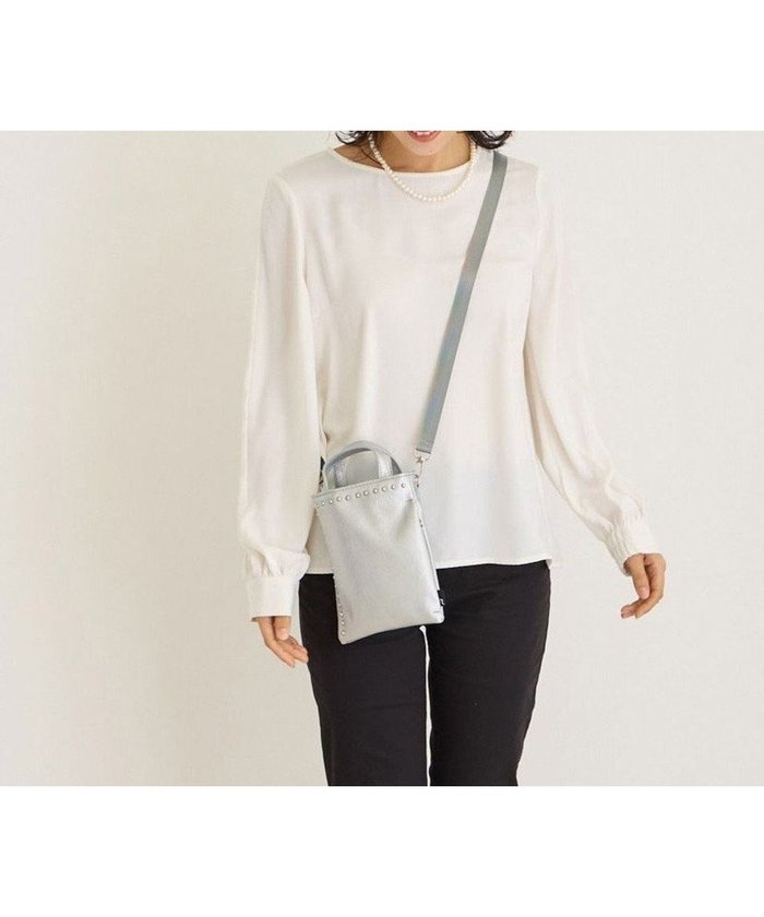 【ルートート/ROOTOTE】の0661【直営店限定 ミニショルダー】ベビールー.シルバースタッヅ-A インテリア・キッズ・メンズ・レディースファッション・服の通販 founy(ファニー) https://founy.com/ ファッション Fashion レディースファッション Fashion for Women アクセサリー Fashion Accessories カメラ Camera Accessories ショルダー Shoulder, Shoulder Strap シンプル Simple, Minimal ハンカチ Handkerchief, Hanky フェイクレザー Faux Leather, PU Leather フォルム Silhouette, Form ベビー Baby, Babywear ポケット Pocket, Pocket Detail エレガント 上品 Elegant ギフト プレゼント Gift / Present 新作・新入荷 New Arrivals / New In |ID: prp329100004673162 ipo3291000000034287525