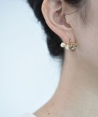 【モンシロ/monshiro】の【バロックパール】スカビオサツボミ イヤリング 人気、トレンドファッション・服の通販 founy(ファニー) ファッション Fashion レディースファッション Fashion for Women ジュエリー Jewelry ファッションリング Fashion Rings イヤリング・フープ・ドロップタイプ Hoop, Drop & Clip Earrings アクセサリー Fashion Accessories イヤリング Earrings ガラス Glass, Glassware シリコン Silicone, Silicone Material シルク Silk, 100% Silk シンプル Simple, Minimal ジュエリー Jewelry, Accessories バロック Baroque, Baroque Design パーティ Party, Party Style パール Pearl, Pearl Accent ボックス Boxy, Box Shape モチーフ Motif, Design Theme ローズ Rose, Rose Motif 日本製 Made In Japan セレモニー Ceremony 結婚式 Wedding thumbnail ホワイト×ゴールド|ID: prp329100004673222 ipo3291000000034274452