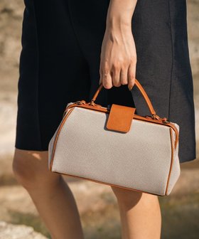 【アトリエヌウ/Atelier nuu】の【人気シリーズ新モデル/国産レザー/ショルダー】parcel cotone ナノダレス バッグ 人気、トレンドファッション・服の通販 founy(ファニー) ファッション Fashion レディースファッション Fashion for Women バッグ Bags キャンバス Canvas, Canvas Fabric コンパクト Compact, Small Size シャンブレー Chambray, Denim-Like Fabric ショルダー Shoulder, Shoulder Strap スマート Smart, Elegant 財布 Wallet, Purse 人気 Popular, Best Seller ポケット Pocket, Pocket Detail おすすめ Recommended / Our Picks |ID:prp329100004673256