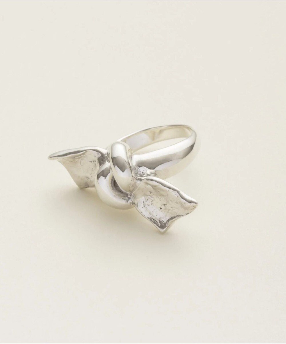 【ヨア/yoaa】のシルバー925 リボンリボン インテリア・キッズ・メンズ・レディースファッション・服の通販 founy(ファニー) 雑誌掲載アイテム Magazine Picks & Fashion Features ファッション雑誌 Fashion Magazines ヴェリィ VERY ファッション Fashion レディースファッション Fashion for Women 1月号 January Issue アクセサリー Fashion Accessories シルバー Silver, Metallic Silver 雑誌 Magazine, Fashion Magazine ダウン Down, Puffer なめらか Smooth, Silky Texture リボン Ribbon, Bow おすすめ Recommended / Our Picks 日本製 Made In Japan シルバー925|ID: prp329100004673302 ipo3291000000034288614