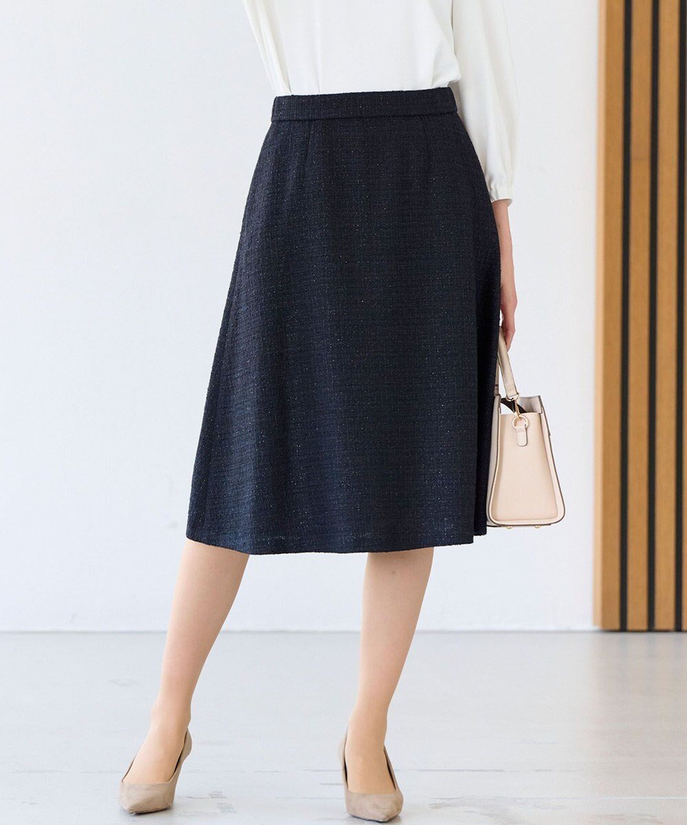 【組曲/KUMIKYOKU】の【KUMIKYOKU NAVY】ラメループモールツイード フレアスカート インテリア・キッズ・メンズ・レディースファッション・服の通販 founy(ファニー) 　ファッション　Fashion　レディースファッション　Fashion for Women　スカート　Skirts　Aライン・フレアスカート　A-Line & Flared Skirts　カーディガン　Cardigan, Knitwear　コレクション　Collection, Seasonal Line　ジャケット　Jacket, Outerwear　セットアップ　Set-Up, Coordinated Outfit　ツイード　Twill, Twill Weave　定番　Standard, Basic Item　フォルム　Silhouette, Form　フォーマル　Formal, Dressy　フレア　Flare, Flared　ベーシック　Basic, Essential　ループ　Loop, Loop Knit　A/W・秋冬　Autumn/Winter　2022年　2022　S/S・春夏　SS, Spring/Summer, Warm Season　2022-2023秋冬・A/W　Autumn/Winter 2022–23 AW22–23　夏　Summer　エレガント 上品　Elegant　セレモニー　Ceremony　ネイビー系|ID: prp329100004673438 ipo3291000000034289704