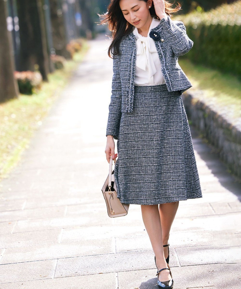 【組曲/KUMIKYOKU】の【KUMIKYOKU NAVY】ラメループモールツイード フレアスカート インテリア・キッズ・メンズ・レディースファッション・服の通販 founy(ファニー) 　ファッション　Fashion　レディースファッション　Fashion for Women　スカート　Skirts　Aライン・フレアスカート　A-Line & Flared Skirts　カーディガン　Cardigan, Knitwear　コレクション　Collection, Seasonal Line　ジャケット　Jacket, Outerwear　セットアップ　Set-Up, Coordinated Outfit　ツイード　Twill, Twill Weave　定番　Standard, Basic Item　フォルム　Silhouette, Form　フォーマル　Formal, Dressy　フレア　Flare, Flared　ベーシック　Basic, Essential　ループ　Loop, Loop Knit　A/W・秋冬　Autumn/Winter　2022年　2022　S/S・春夏　SS, Spring/Summer, Warm Season　2022-2023秋冬・A/W　Autumn/Winter 2022–23 AW22–23　夏　Summer　エレガント 上品　Elegant　セレモニー　Ceremony　ネイビー系1|ID: prp329100004673438 ipo3291000000034289705