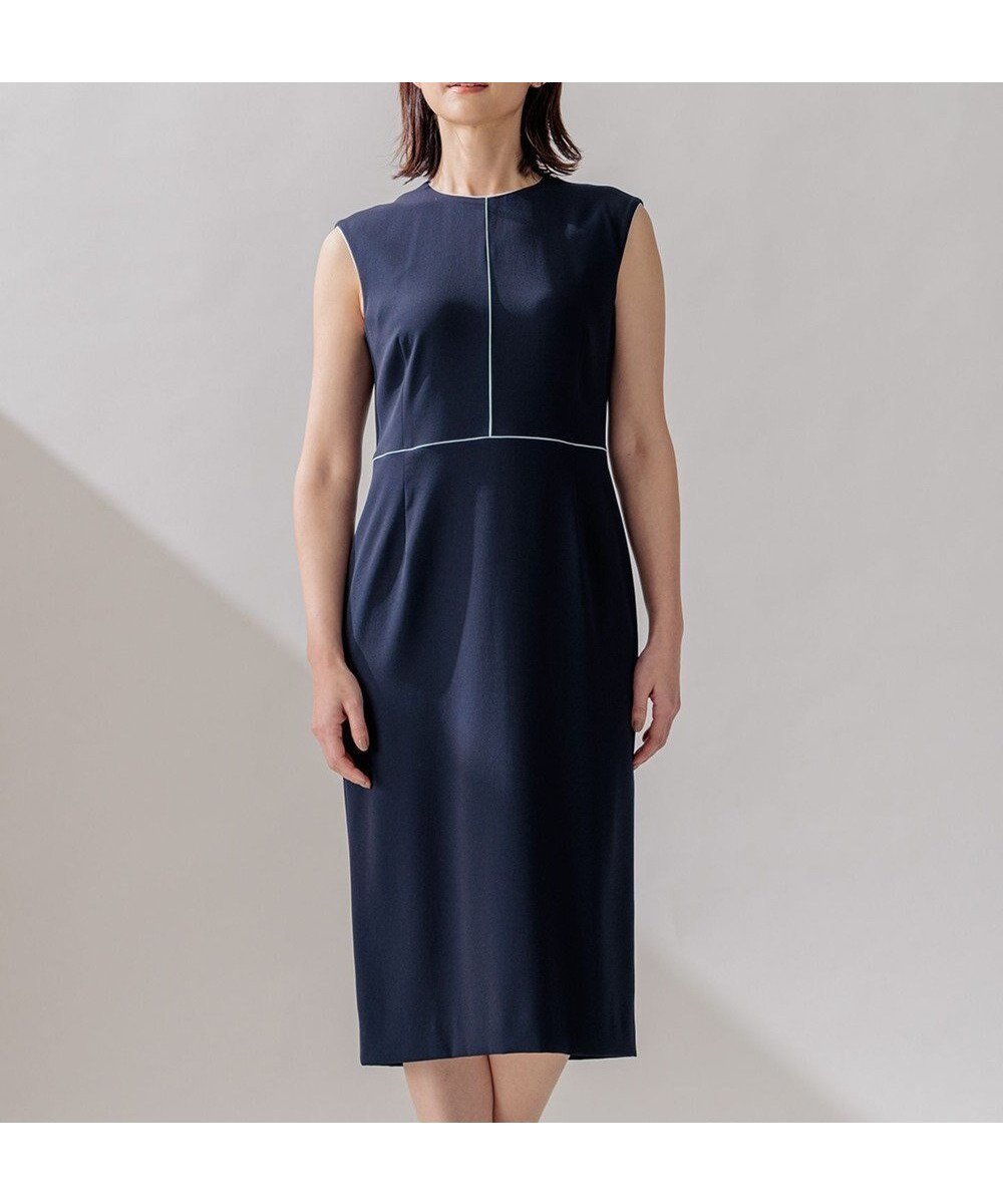 【ベイジ,/BEIGE,】のCINDY / クルーネックドレス インテリア・キッズ・メンズ・レディースファッション・服の通販 founy(ファニー) 　ファッション　Fashion　レディースファッション　Fashion for Women　ワンピース　Dresses　フォーマル・パーティードレス・結婚式用ドレス　Elegant & Casual Dresses　ウォッシャブル　Machine Washable　オケージョン　Occasion Wear　サテン　Satin, Glossy Fabric　ジャケット　Jacket, Outerwear　ストレッチ　Stretch, Stretchy Fabric　スーツ　Suit, Formalwear　セットアップ　Set-Up, Coordinated Outfit　センター　Center, Center Line　タオル　Towel, Bath Towel　タンブラー　Tumbler, Travel Mug　トリミング　Trimming, Decorative Edge　ドレス　Dress, One-Piece　人気　Popular, Best Seller　パイピング　Piping, Trim Design　A/W・秋冬　Autumn/Winter　S/S・春夏　SS, Spring/Summer, Warm Season　おすすめ　Recommended / Our Picks　夏　Summer　エレガント 上品　Elegant　ビジネス 仕事 通勤　Business / Work / Commuting　Navy × White|ID: prp329100004674002 ipo3291000000034290243