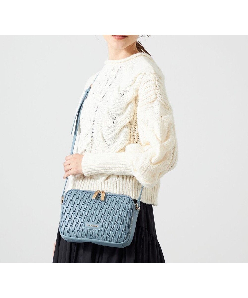 【ラ バガジェリー/LA BAGAGERIE】のランダムプリーツショルダーバッグ 人気、トレンドファッション・服の通販 founy(ファニー) ファッション Fashion レディースファッション Fashion for Women バッグ Bags シンプル Simple, Minimal スマート Smart, Elegant プリーツ Pleats, Pleated ポケット Pocket, Pocket Detail マグネット Magnet, Magnetic Closure other-1|ID: prp329100004674118 ipo3291000000034292740