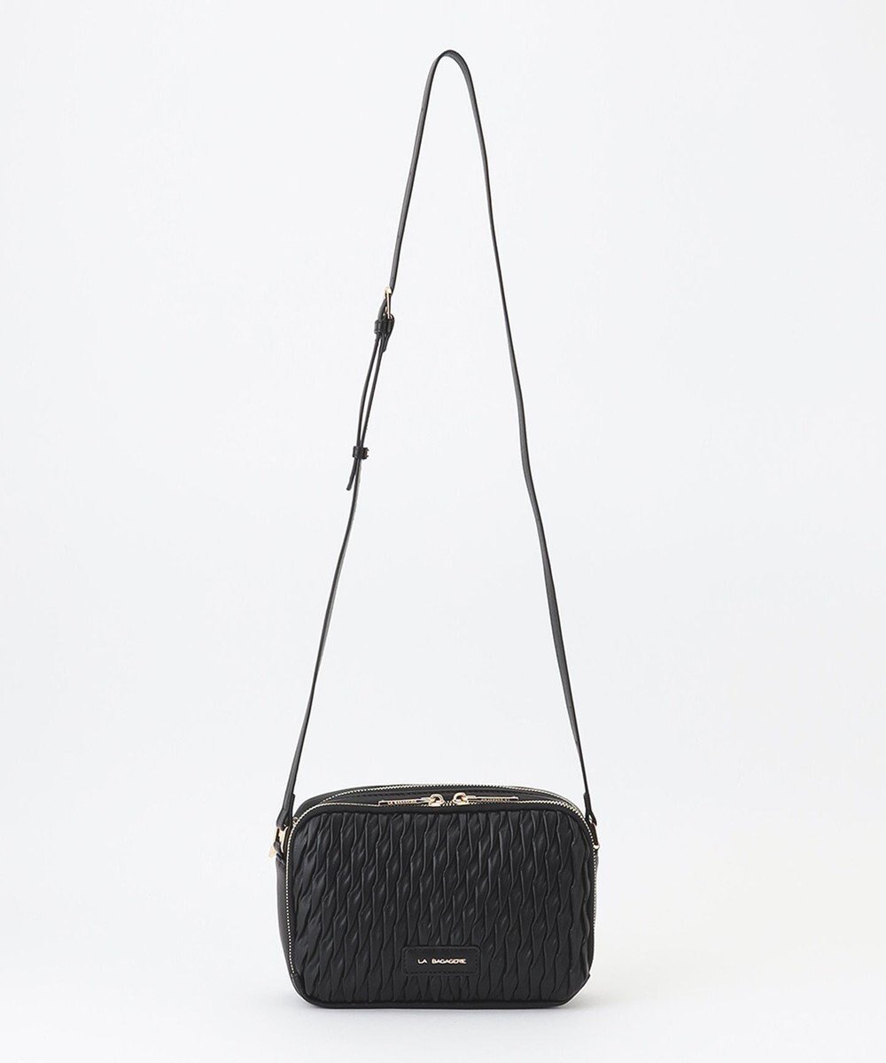 【ラ バガジェリー/LA BAGAGERIE】のランダムプリーツショルダーバッグ インテリア・キッズ・メンズ・レディースファッション・服の通販 founy(ファニー) ファッション Fashion レディースファッション Fashion for Women バッグ Bags シンプル Simple, Minimal スマート Smart, Elegant プリーツ Pleats, Pleated ポケット Pocket, Pocket Detail マグネット Magnet, Magnetic Closure ブラック|ID: prp329100004674118 ipo3291000000034292745