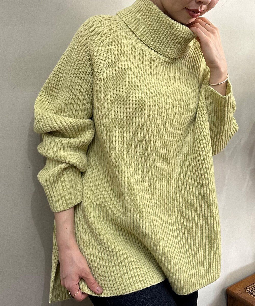【アンフィーロ 自由区/UNFILO】のあぜ編みオフタートルニット インテリア・キッズ・メンズ・レディースファッション・服の通販 founy(ファニー) ファッション Fashion レディースファッション Fashion for Women トップス・カットソー Cut & Sew Tops ニット Knit Tops & Sweaters アクリル Acrylic Material ウォッシャブル Machine Washable 洗える Machine Washable スタイリッシュ Stylish, Fashionable スリット Slit, Slit Detail セーター Sweater, Knitwear タートルネック Turtleneck, High Neck リラックス Relax, Relaxed Fit A/W・秋冬 Autumn/Winter おすすめ Recommended / Our Picks ピスタチオ|ID: prp329100004674137 ipo3291000000034566172