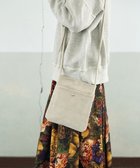 【ユーシ/YUSHI】のSable - SHOULDER【ベロア革】 人気、トレンドファッション・服の通販 founy(ファニー) ファッション Fashion レディースファッション Fashion for Women トップス・カットソー Cut & Sew Tops ベロアトップス Velour Tops / Velvet-Look Items アクセサリー Fashion Accessories クール Cool, Chic スマート Smart, Elegant 財布 Wallet, Purse ベロア Velour, Soft Velvet thumbnail グレイッシュベージュ|ID: prp329100004674329 ipo3291000000033781043
