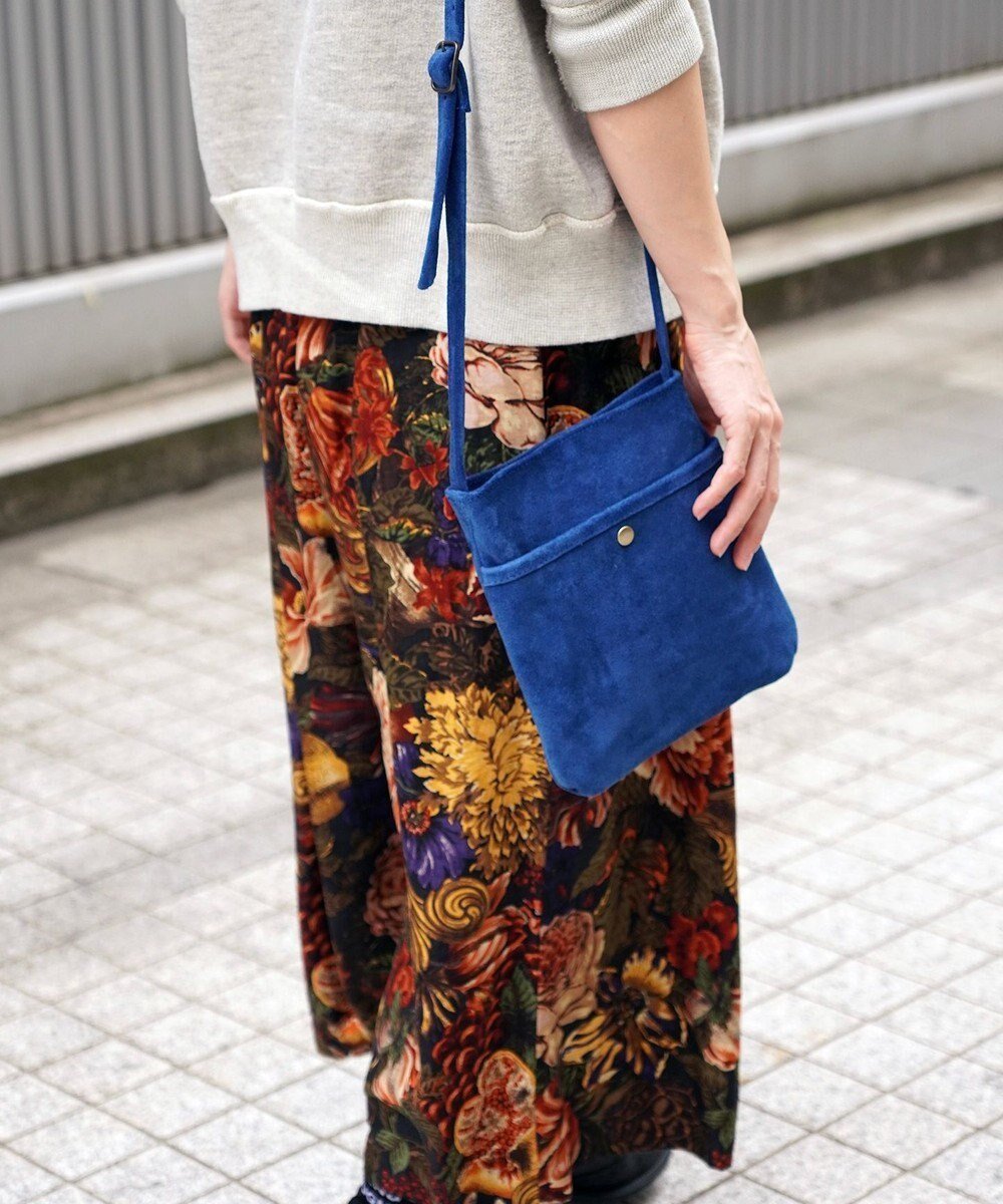 【ユーシ/YUSHI】のSable - SHOULDER【ベロア革】 インテリア・キッズ・メンズ・レディースファッション・服の通販 founy(ファニー) 　ファッション　Fashion　レディースファッション　Fashion for Women　トップス・カットソー　Cut & Sew Tops　ベロアトップス　Velour Tops / Velvet-Look Items　アクセサリー　Fashion Accessories　クール　Cool, Chic　スマート　Smart, Elegant　財布　Wallet, Purse　ベロア　Velour, Soft Velvet　ブルー|ID: prp329100004674329 ipo3291000000033781045