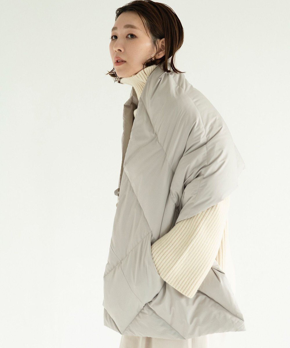 【ケーダブルディー/KWD】の【UNISEX】DOWN SHAWL グリーンダウン ダウンショール 人気、トレンドファッション・服の通販 founy(ファニー) 　ファッション　Fashion　レディースファッション　Fashion for Women　キルト　Quilt, Quilted Fabric　ショール　Shawl, Wrap　ストール　Stole, Wrap　ダウン　Down, Puffer　ハンド　Hand, Handmade　パターン　Pattern, Design Print　フェザー　Feather, Feather Detail　フロント　Front, Front Design　ベスト　Vest, Waistcoat　ポケット　Pocket, Pocket Detail　マフラー　Scarf, Muffler　ユニセックス　Unisex, Genderless　A/W・秋冬　Autumn/Winter　おすすめ　Recommended / Our Picks　 other-1|ID: prp329100004674437 ipo3291000000033781452