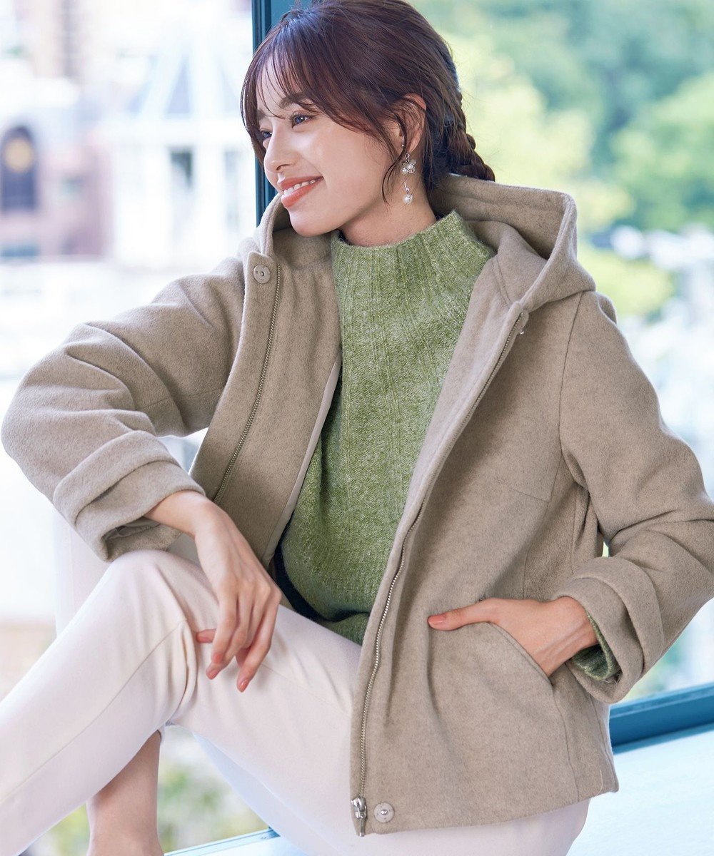 【ティアクラッセ/Tiaclasse】のウールライクフーデットショートコート インテリア・キッズ・メンズ・レディースファッション・服の通販 founy(ファニー) 　ファッション　Fashion　レディースファッション　Fashion for Women　アウター　Coat / Outerwear Collection　コート・ロングコート・ピーコート　Long Coats, Peacoats & More　レディースジャケット・軽アウター　Jackets　ウォッシャブル　Machine Washable　洗える　Machine Washable　秋　Autumn　コンパクト　Compact, Small Size　ショート　Short, Short Length　ジャケット　Jacket, Outerwear　チュニック　Tunic, Long Top　定番　Standard, Basic Item　長袖　Long Sleeve, Full Sleeve　フェミニン　Feminine, Girly　フレア　Flare, Flared　ポケット　Pocket, Pocket Detail　防寒　Cold Protection, Winter-Ready　冬　Winter / This Winter　A/W・秋冬　Autumn/Winter　再入荷　Restock / Back in Stock　新作・新入荷　New Arrivals / New In　ビジネス 仕事 通勤　Business / Work / Commuting　グレージュ|ID: prp329100004674450 ipo3291000000033781511