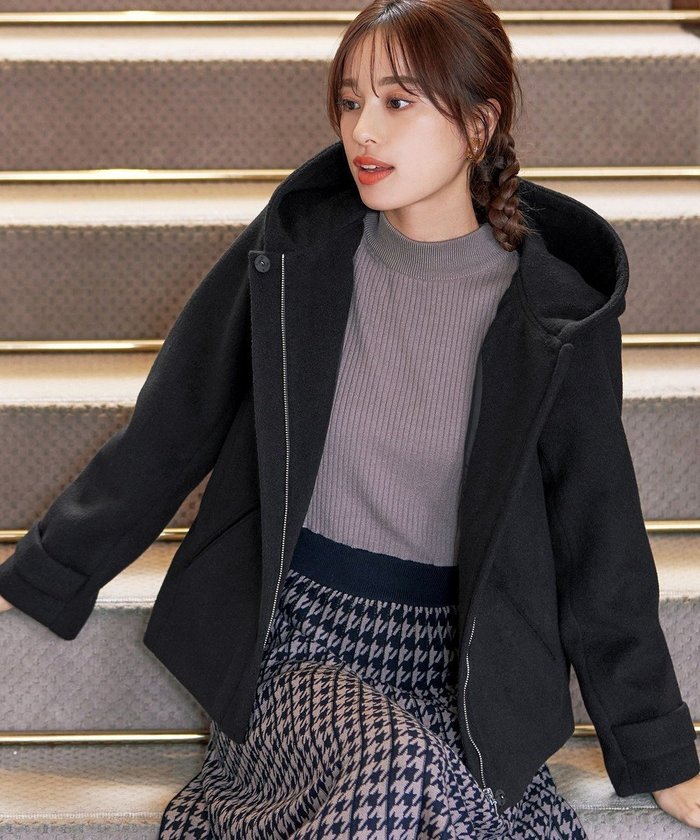 【ティアクラッセ/Tiaclasse】のウールライクフーデットショートコート インテリア・キッズ・メンズ・レディースファッション・服の通販 founy(ファニー) https://founy.com/ ファッション Fashion レディースファッション Fashion for Women アウター Coat / Outerwear Collection コート・ロングコート・ピーコート Long Coats, Peacoats & More レディースジャケット・軽アウター Jackets 秋 Autumn コンパクト Compact, Small Size ショート Short, Short Length ジャケット Jacket, Outerwear チュニック Tunic, Long Top 定番 Standard, Basic Item 長袖 Long Sleeve, Full Sleeve フェミニン Feminine, Girly フレア Flare, Flared ポケット Pocket, Pocket Detail 防寒 Cold Protection, Winter-Ready 冬 Winter / This Winter A/W・秋冬 Autumn/Winter 再入荷 Restock / Back in Stock 新作・新入荷 New Arrivals / New In ビジネス 仕事 通勤 Business / Work / Commuting |ID: prp329100004674450 ipo3291000000035771111