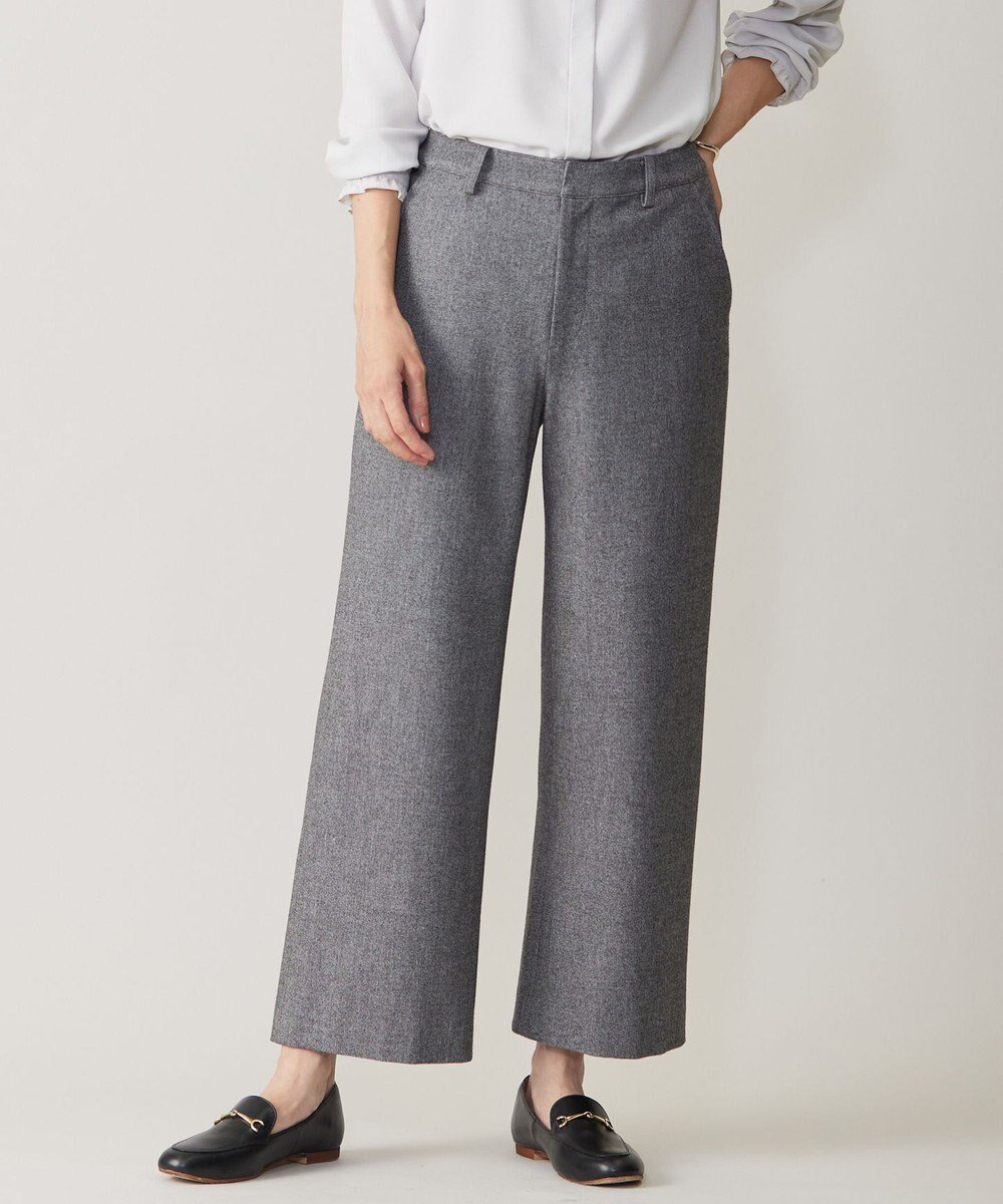 【ジェイ プレス/J.PRESS】の【洗える】チェルビック セミワイド パンツ インテリア・キッズ・メンズ・レディースファッション・服の通販 founy(ファニー)  ファッション Fashion レディースファッション Fashion for Women パンツ Pants & Trousers ストレッチ Stretch, Stretchy Fabric ストレート Straight, Straight Cut スニーカー Sneakers, Trainers ダウン Down, Puffer バランス Balance, Style Balance ピーチ Peach, Soft Touch ワイド Wide, Wide Fit 人気 Popular, Best Seller 定番 Standard, Basic Item 洗える Machine Washable A/W・秋冬 Autumn/Winter グレー系|ID: prp329100004674475 ipo3291000000034293869