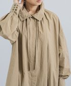 【ムーク/muuc】の〈多彩な着方が叶う〉〈衿立て&衿折り〉〈遠州織物の工場で織られた上質なコットン生地〉リボン紐付き多様衿 シャツワンピース ベージュ|ID: prp329100004674553 ipo3291000000034299572