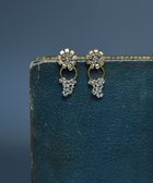 【モンシロ/monshiro】のマーガレットイヤリング ゴールド×グレー|ID: prp329100004674585 ipo3291000000034299843