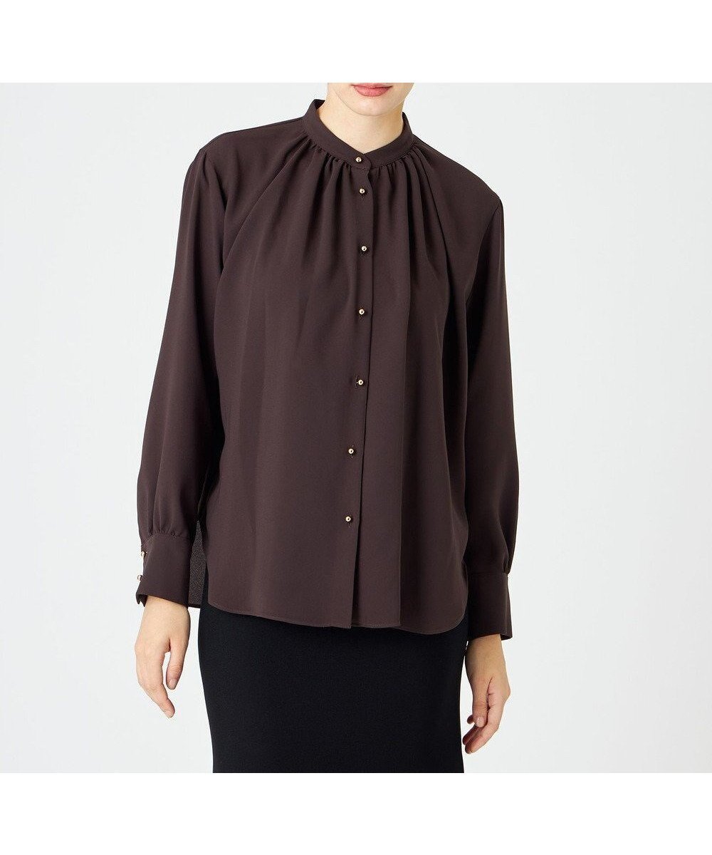 【ベイジ,/BEIGE,】のSTOW / バンドカラーブラウス インテリア・キッズ・メンズ・レディースファッション・服の通販 founy(ファニー) 　ファッション　Fashion　レディースファッション　Fashion for Women　トップス・カットソー　Cut & Sew Tops　シャツ・ブラウス・オフィスカジュアル　Elegant Blouses & Button-Ups　アクセサリー　Fashion Accessories　ギャザー　Gathered, Ruffled　ジョーゼット　Georgette, Semi-Sheer Fabric　エレガント 上品　Elegant　定番　Standard, Basic Item　洗える　Machine Washable　A/W・秋冬　Autumn/Winter　Brown|ID: prp329100004674614 ipo3291000000034300193