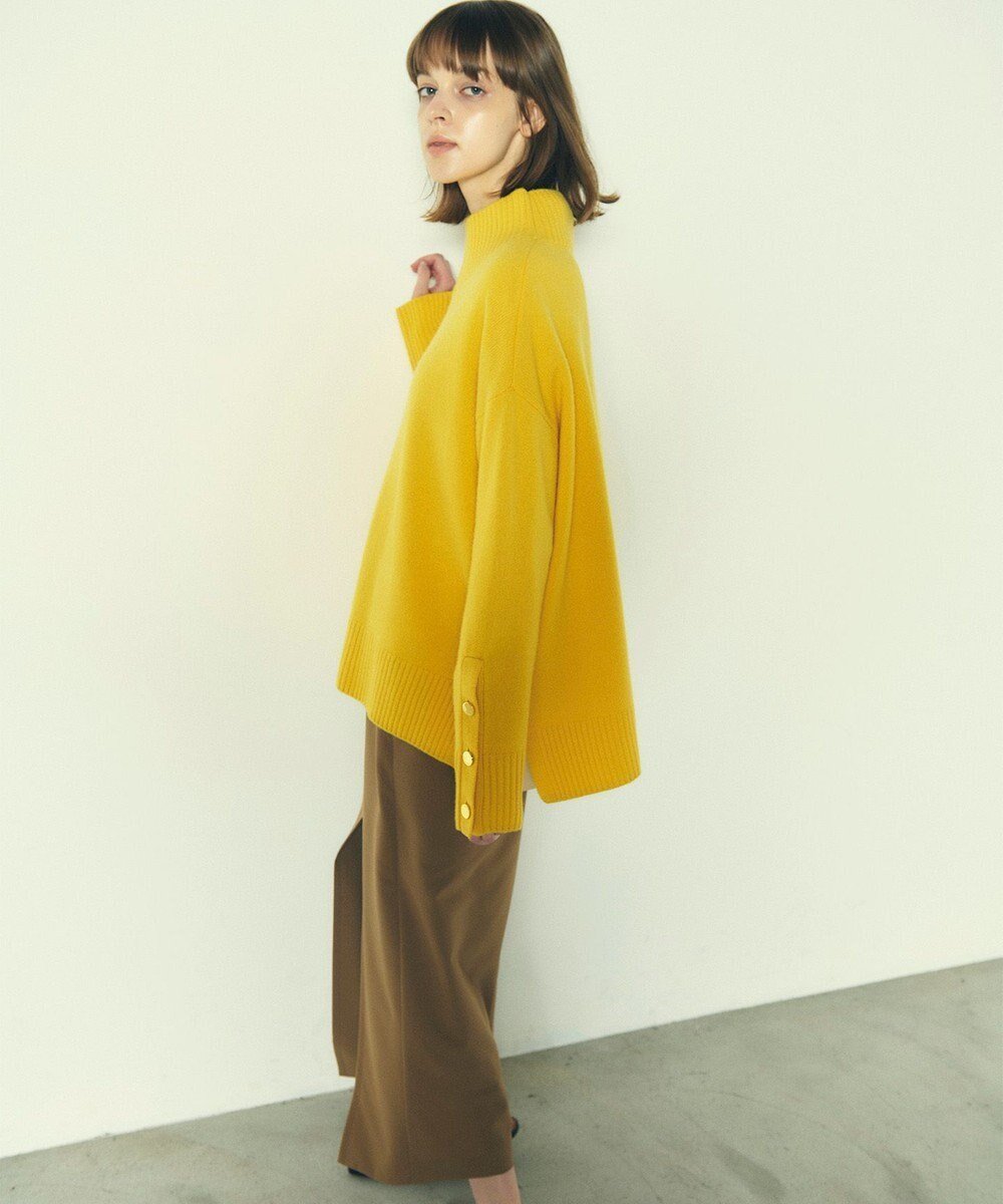 【グレース コンチネンタル/GRACE CONTINENTAL】のメリノウールニットトップ インテリア・キッズ・メンズ・レディースファッション・服の通販 founy(ファニー) ファッション Fashion レディースファッション Fashion for Women トップス・カットソー Cut & Sew Tops ニット Knit Tops & Sweaters シンプル Simple, Minimal セーター Sweater, Knitwear ハイネック High Neck, Mock Neck バランス Balance, Style Balance メタル Metal, Metal Parts リラックス Relax, Relaxed Fit ルーズ Loose, Oversized ワイド Wide, Wide Fit 定番 Standard, Basic Item A/W・秋冬 Autumn/Winter イエロー|ID: prp329100004674637 ipo3291000000034300769