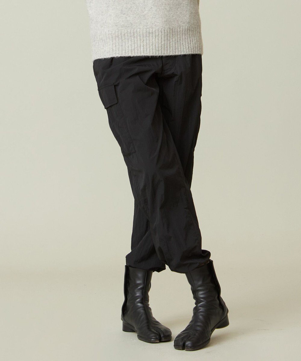 【ジェイプレスヨークストリート/J.PRESS YORK STREET】の【UNISEX】ナイロンワッシャー カーゴパンツ インテリア・キッズ・メンズ・レディースファッション・服の通販 founy(ファニー)  ファッション Fashion レディースファッション Fashion for Women パンツ Pants & Trousers ユニセックス Unisex, Genderless カーゴパンツ Cargo Pants, Utility Pants シューズ Shoes, Footwear ジャケット Jacket, Outerwear スピンドル Spindle, Drawcord ワッシャー Washer, Crinkled Finish A/W・秋冬 Autumn/Winter ブラック系|ID: prp329100004674711 ipo3291000000034299539