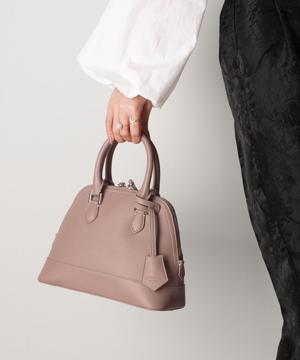 【ラ バガジェリー/LA BAGAGERIE】の【MONICA】2wayミニボストンバッグ インテリア・キッズ・メンズ・レディースファッション・服の通販 founy(ファニー) ファッション Fashion レディースファッション Fashion for Women バッグ Bags コンパクト Compact, Small Size スマート Smart, Elegant セレモニー Ceremony チャーム Charm, Pendant フェイクレザー Faux Leather, PU Leather ボストンバッグ Boston Bag, Retro Bag ポケット Pocket, Pocket Detail エレガント 上品 Elegant グレージュ|ID: prp329100004674795 ipo3291000000034211332