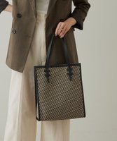 【イアクッチ/IACUCCI】の〈美人百花2月号〉モノグランマ M JACQUARD/RUGA 人気、トレンドファッション・服の通販 founy(ファニー) 雑誌掲載アイテム Magazine Picks & Fashion Features ファッション雑誌 Fashion Magazines ビジンヒャッカ 美人百花 ファッション Fashion レディースファッション Fashion for Women バッグ Bags クラシカル Classical, Vintage-Inspired グラフィック Graphic, Graphic Design シルバー Silver, Metallic Silver ジャカード／ジャガード Jacquard, Woven Pattern スマート Smart, Elegant 雑誌 Magazine, Fashion Magazine 2月号 February Issue, Feb. Edition ポケット Pocket, Pocket Detail マニッシュ Mannish, Boyish メタル Metal, Metal Parts モダン Modern, Contemporary おすすめ Recommended / Our Picks ビジネス 仕事 通勤 Business / Work / Commuting |ID:prp329100004674851