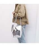 【アンビリオン/UNBILLION】のcachecache クラッシュメタリック肩入れバケツトートバッグ シルバー|ID: prp329100004674987 ipo3291000000034270108