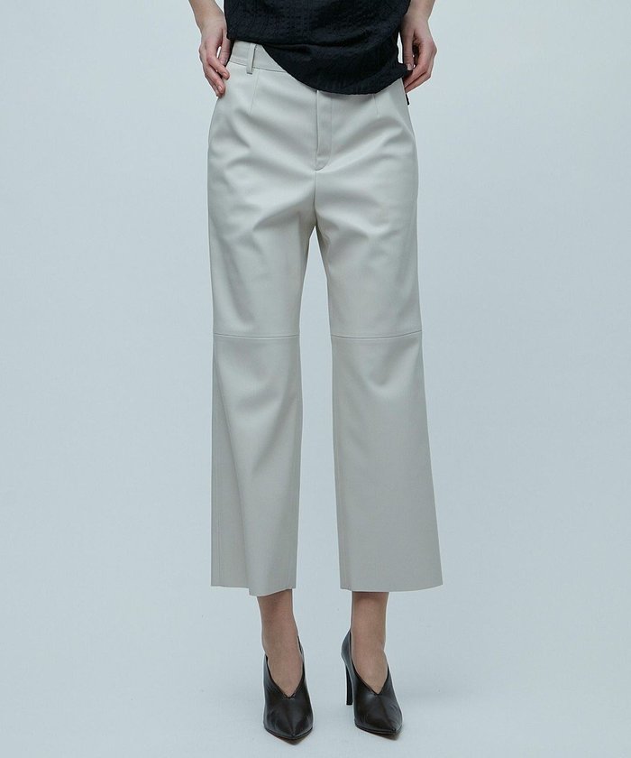 【ベイジ,/BEIGE,】のDUPHOT / レザーパンツ インテリア・キッズ・メンズ・レディースファッション・服の通販 founy(ファニー) https://founy.com/ ファッション Fashion レディースファッション Fashion for Women パンツ Pants & Trousers カットオフ Cut-Off Design サンダル Sandals, Summer Shoes ストレート Straight, Straight Cut フェイクレザー Faux Leather, PU Leather リアル Real, Realistic A/W・秋冬 Autumn/Winter |ID: prp329100004675176 ipo3291000000034305810