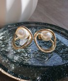 【ティアクラッセ/Tiaclasse】の捻じりフープパール付きピアス ゴールド|ID: prp329100004675191 ipo3291000000033784320