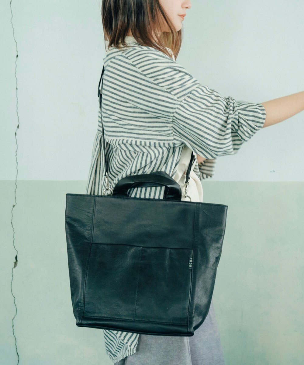 【ユーシ/YUSHI】のNUANCE - TOTE SHOULDER 本革トートショルダー インテリア・キッズ・メンズ・レディースファッション・服の通販 founy(ファニー) 　ファッション　Fashion　レディースファッション　Fashion for Women　バッグ　Bags　ショルダー　Shoulder, Shoulder Strap　スマート　Smart, Elegant　ハンド　Hand, Handmade　フラット　Flat, Flat Shoes　マグネット　Magnet, Magnetic Closure　ビジネス 仕事 通勤　Business / Work / Commuting　ブラック|ID: prp329100004675202 ipo3291000000034306010