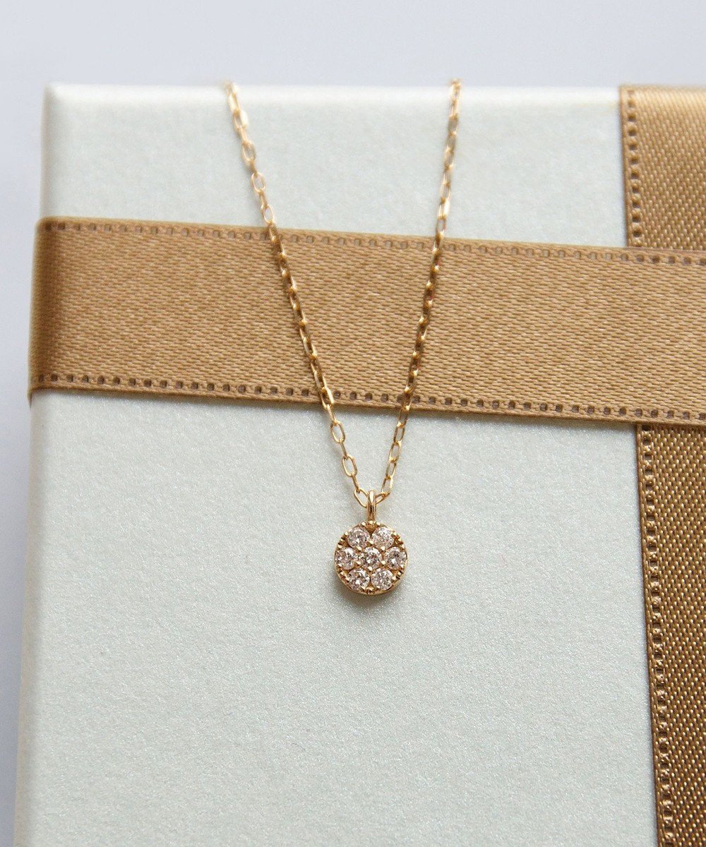 【トッカ/TOCCA】の【WEB限定】DAHLIA DIAMOND NECKLACE ダイヤモンド ネックレス 人気、トレンドファッション・服の通販 founy(ファニー) 　ファッション　Fashion　レディースファッション　Fashion for Women　ジュエリー　Jewelry　ネックレス　Necklaces & Pendants　アクセサリー　Fashion Accessories　コイン　Coin, Coin Design　シリコン　Silicone, Silicone Material　シンプル　Simple, Minimal　ダイヤモンド　Diamond, Brilliant Cut　チェーン　Chain, Chain Strap　デコルテ　Décolleté, Neckline　ネックレス　Necklace, Pendant Necklace　フォルム　Silhouette, Form　ポーチ　Pouch, Small Case　モチーフ　Motif, Design Theme　ラウンド　Round, Round Neck　おすすめ　Recommended / Our Picks　 other-1|ID: prp329100004675206 ipo3291000000033784385