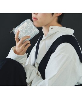 【ミヤビヤ/MIYABIYA】のLa quoh with kirakaracho 南蛮七宝アルチザンレザー ミニL字ファスナー財布 人気、トレンドファッション・服の通販 founy(ファニー) ファッション Fashion レディースファッション Fashion for Women ミニ財布・二つ折り財布 Wallets & Card Cases コンパクト Compact, Small Size シルバー Silver, Metallic Silver 財布 Wallet, Purse ボックス Boxy, Box Shape ポケット Pocket, Pocket Detail 日本製 Made In Japan |ID:prp329100004675244