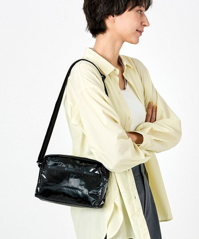 【レスポートサック/LeSportsac】のDANIELLA CROSSBODY/ブラックシャイン インテリア・キッズ・メンズ・レディースファッション・服の通販 founy(ファニー) https://founy.com/ ファッション Fashion レディースファッション Fashion for Women アウトドア Outdoor Clothing コレクション Collection, Seasonal Line コンパクト Compact, Small Size 軽量 Lightweight, Ultra Light シンプル Simple, Minimal スポーツ Sports, Activewear スポーティ Sporty, Casual Athletic 財布 Wallet, Purse トラベル Travel, Travel Gear プリント Print, Printed Pattern ポケット Pocket, Pocket Detail 無地 Plain, Solid Color おすすめ Recommended / Our Picks 旅行 Travel |ID: prp329100004675265 ipo3291000000033784602