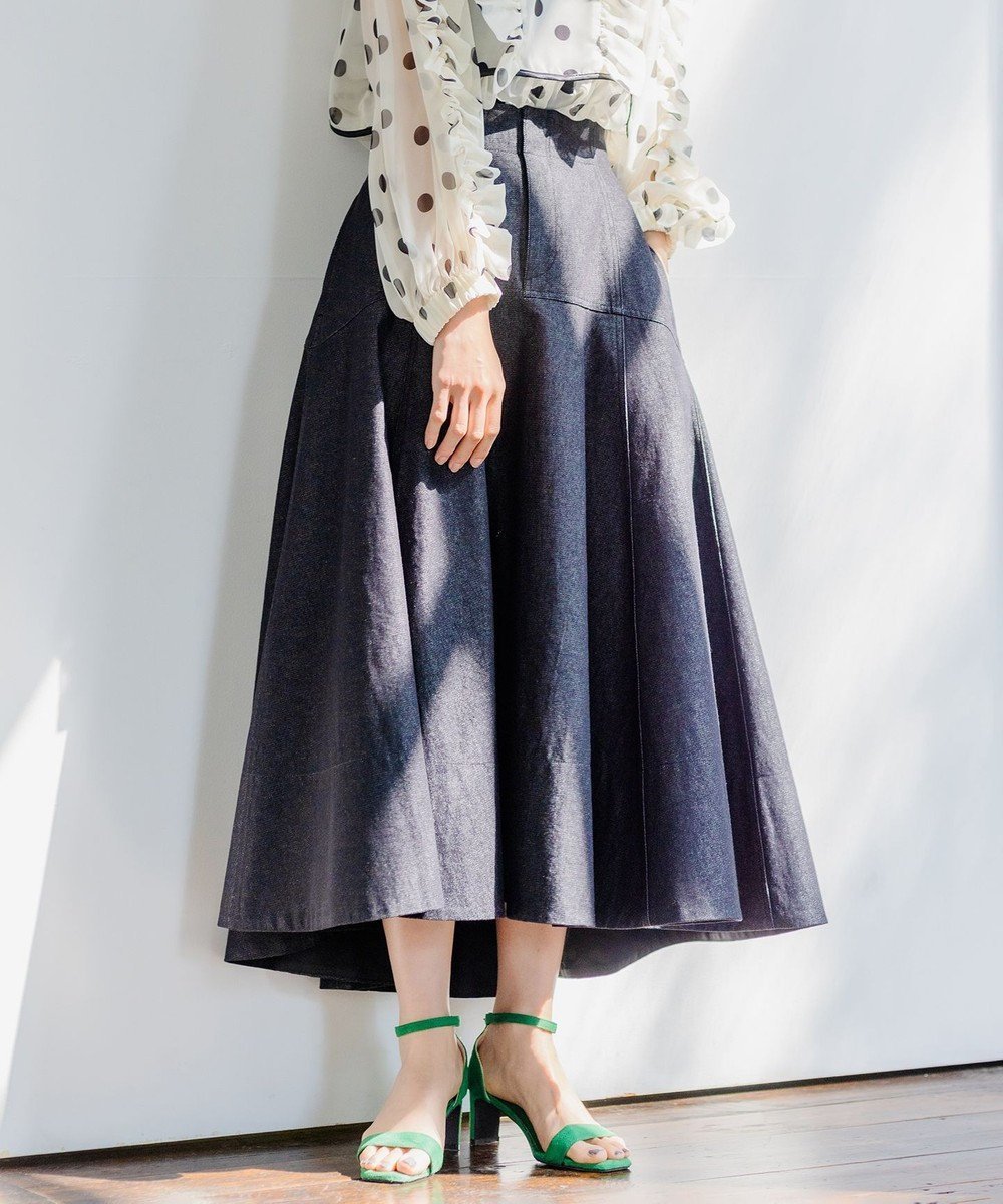 【組曲/KUMIKYOKU】の【組曲×setsuko sagittaire】ストレッチデニムスカート インテリア・キッズ・メンズ・レディースファッション・服の通販 founy(ファニー) 　ファッション　Fashion　レディースファッション　Fashion for Women　スカート　Skirts　デニムスカート・カジュアルスカート　Denim Skirts　秋　Autumn　コレクション　Collection, Seasonal Line　コンパクト　Compact, Small Size　ジャケット　Jacket, Outerwear　ストレッチ　Stretch, Stretchy Fabric　デニム　Denim, Jeans Material　人気　Popular, Best Seller　フレア　Flare, Flared　ミドル　Middle Length, Mid Height　A/W・秋冬　Autumn/Winter　S/S・春夏　SS, Spring/Summer, Warm Season　夏　Summer　2023春夏・S/S　Spring/Summer 2023 SS23　2023年　2023　ブラック系|ID: prp329100004675291 ipo3291000000033784700