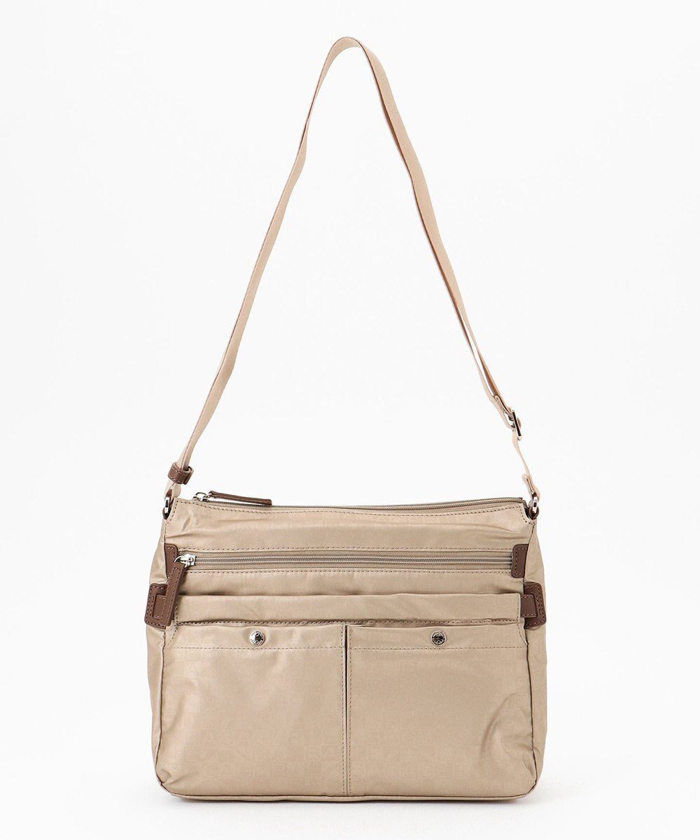 【ラ バガジェリー/LA BAGAGERIE】のモノグラム スクエアナイロンショルダー Mサイズ インテリア・キッズ・メンズ・レディースファッション・服の通販 founy(ファニー) ファッション Fashion レディースファッション Fashion for Women コーティング Coating, Coated Finish シンプル Simple, Minimal スマート Smart, Elegant プリント Print, Printed Pattern ポケット Pocket, Pocket Detail マグネット Magnet, Magnetic Closure 定番 Standard, Basic Item 軽量 Lightweight, Ultra Light ゴールド|ID: prp329100004675296 ipo3291000000034306999