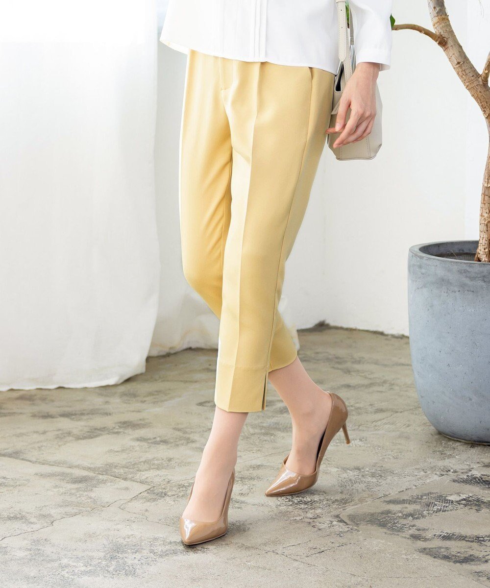 【ティアクラッセ/Tiaclasse】の【洗える】スリットテーパードパンツ インテリア・キッズ・メンズ・レディースファッション・服の通販 founy(ファニー) 　ファッション　Fashion　レディースファッション　Fashion for Women　パンツ　Pants & Trousers　ウォッシャブル　Machine Washable　春　Spring　洗える　Machine Washable　秋　Autumn　ストレッチ　Stretch, Stretchy Fabric　スリット　Slit, Slit Detail　センター　Center, Center Line　ダブル　Double, Double-Breasted　チュニック　Tunic, Long Top　テーパード　Tapered, Tapered Pants　ポケット　Pocket, Pocket Detail　無地　Plain, Solid Color　楽ちん　Easy Fit, Comfortable　S/S・春夏　SS, Spring/Summer, Warm Season　再入荷　Restock / Back in Stock　夏　Summer　旅行　Travel　エレガント 上品　Elegant　新作・新入荷　New Arrivals / New In　ビジネス 仕事 通勤　Business / Work / Commuting　ライム|ID: prp329100004675417 ipo3291000000034696295