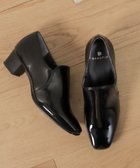 【リーガル フットコミュニティ/REGAL FOOT COMMUNITY】の【ビューフィット】A69W 晴雨兼用スクエア甲深パンプス ブラックエナメル|ID: prp329100004675425 ipo3291000000033785218