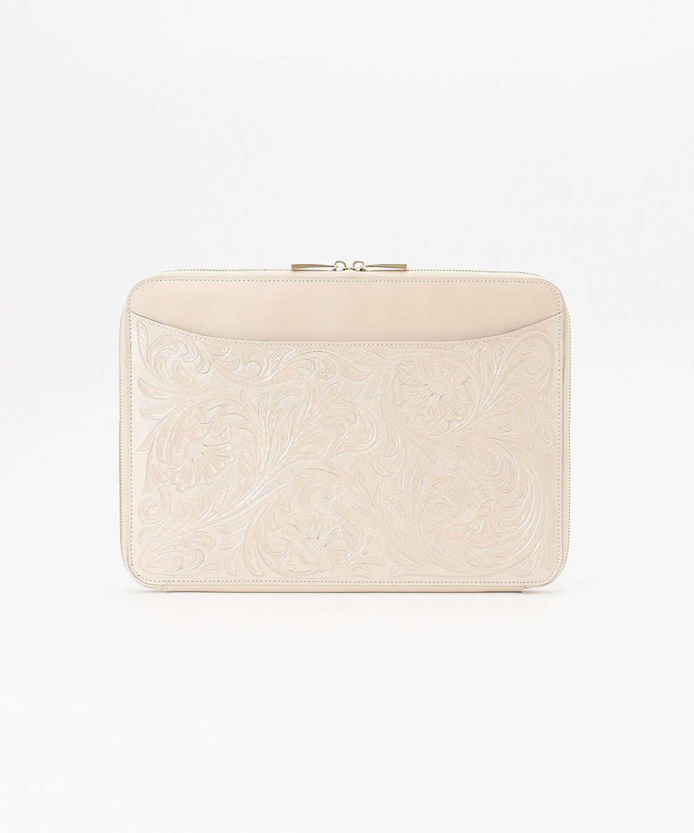 【グレース コンチネンタル/GRACE CONTINENTAL】のCarving PC case インテリア・キッズ・メンズ・レディースファッション・服の通販 founy(ファニー) 　ファッション　Fashion　レディースファッション　Fashion for Women　ヴィンテージ　Vintage Style　スリム　Slim, Slim Fit　定番　Standard, Basic Item　ハンド　Hand, Handmade　ベーシック　Basic, Essential　ポケット　Pocket, Pocket Detail　ビジネス 仕事 通勤　Business / Work / Commuting　パールホワイト|ID: prp329100004675449 ipo3291000000033785312