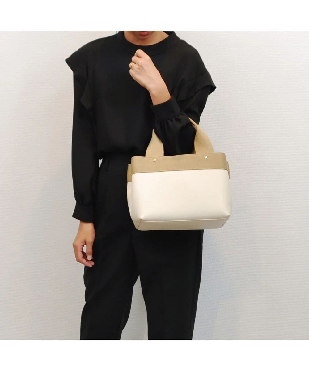 【アンビリオン/UNBILLION】のcachecache テープディテール2wayパーテーショントート インテリア・キッズ・メンズ・レディースファッション・服の通販 founy(ファニー) 　ファッション　Fashion　レディースファッション　Fashion for Women　バッグ　Bags　カラフル　Colorful Design　ショルダー　Shoulder, Shoulder Strap　財布　Wallet, Purse　ハンド　Hand, Handmade　ポケット　Pocket, Pocket Detail　ポーチ　Pouch, Small Case　ミックス　Mix, Mixed Style　モチーフ　Motif, Design Theme　再入荷　Restock / Back in Stock　アイボリー|ID: prp329100004675503 ipo3291000000034316600