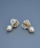 【モンシロ/monshiro】のシュウメイギクプチ イヤリング(ホワイト) ホワイト×ゴールド|ID: prp329100004675544 ipo3291000000034315797