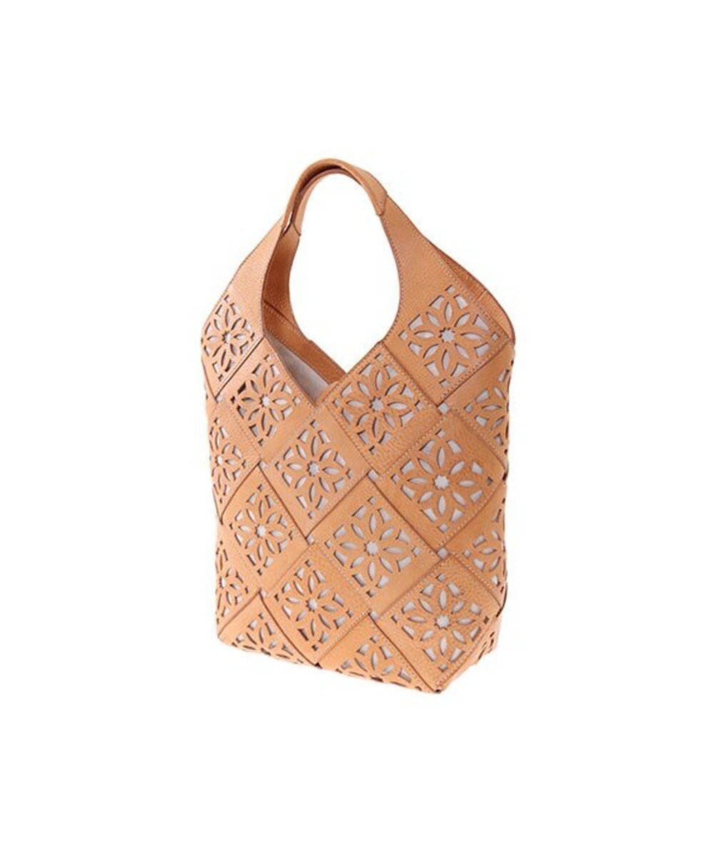 【ゲンテン/genten】のサステナブルカットワーク トートバッグ(大) インテリア・キッズ・メンズ・レディースファッション・服の通販 founy(ファニー) 　ファッション　Fashion　レディースファッション　Fashion for Women　バッグ　Bags　定番　Standard, Basic Item　パターン　Pattern, Design Print　ポケット　Pocket, Pocket Detail　ワーク　Workwear, Utility Style　ヌメベージュ|ID: prp329100004675574 ipo3291000000034316995