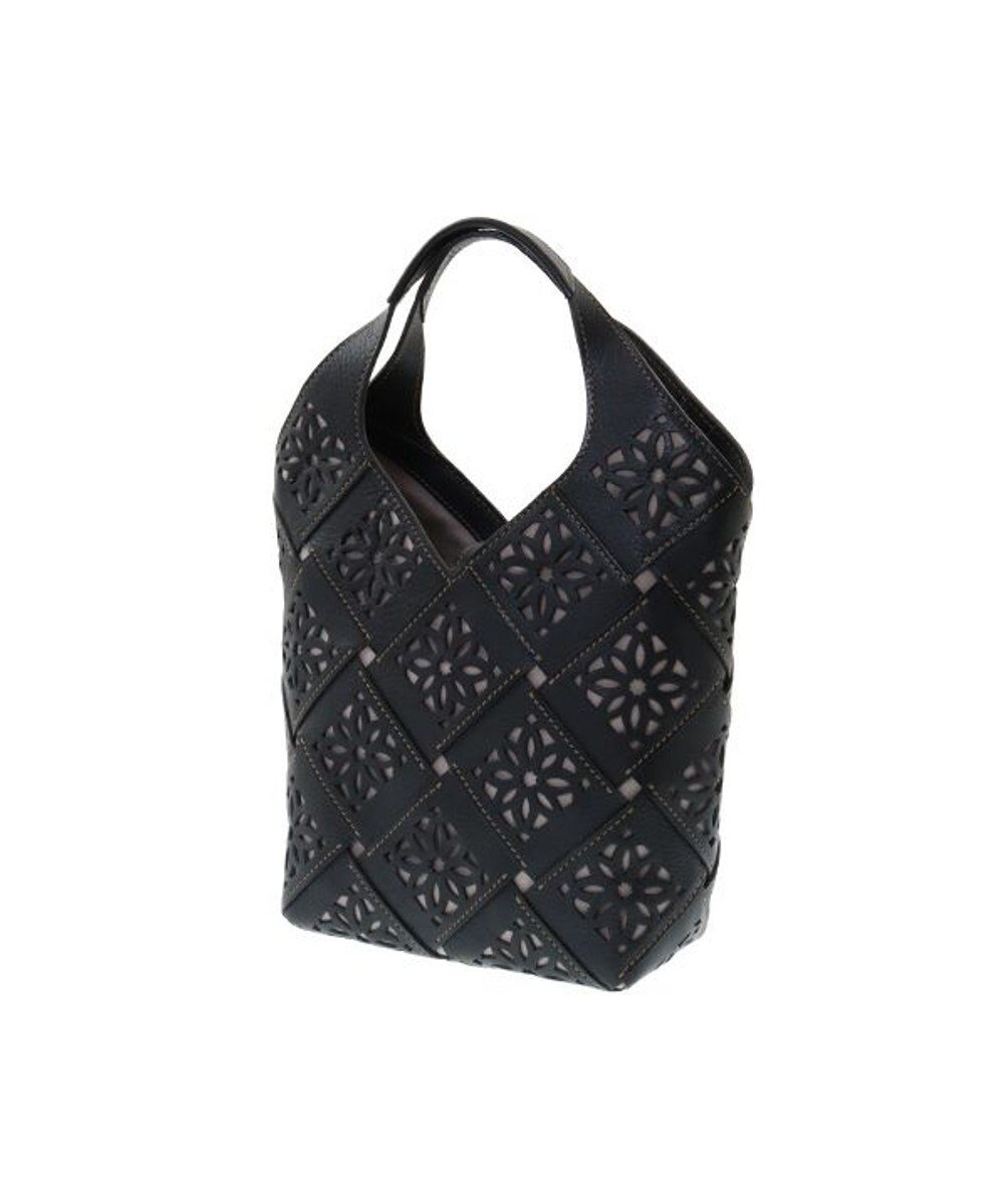 【ゲンテン/genten】のサステナブルカットワーク トートバッグ(中) インテリア・キッズ・メンズ・レディースファッション・服の通販 founy(ファニー) 　ファッション　Fashion　レディースファッション　Fashion for Women　バッグ　Bags　定番　Standard, Basic Item　パターン　Pattern, Design Print　ポケット　Pocket, Pocket Detail　ワーク　Workwear, Utility Style　クロ|ID: prp329100004675575 ipo3291000000034317006