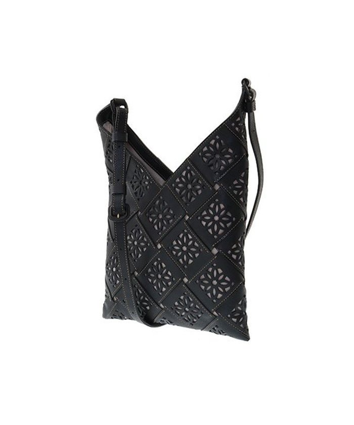 【ゲンテン/genten】のサステナブルカットワーク ショルダーバッグ インテリア・キッズ・メンズ・レディースファッション・服の通販 founy(ファニー) https://founy.com/ ファッション Fashion レディースファッション Fashion for Women バッグ Bags ショルダー Shoulder, Shoulder Strap 定番 Standard, Basic Item パターン Pattern, Design Print ポケット Pocket, Pocket Detail ワーク Workwear, Utility Style |ID: prp329100004675576 ipo3291000000034317021