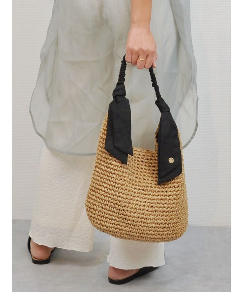 【アンビリオン/UNBILLION】のcachecache 下がりリボンワンハンドルトートバッグ 人気、トレンドファッション・服の通販 founy(ファニー) 　ファッション　Fashion　レディースファッション　Fashion for Women　バッグ　Bags　カラフル　Colorful Design　ショルダー　Shoulder, Shoulder Strap　財布　Wallet, Purse　トレンド　Trend, Trending Now　ハンド　Hand, Handmade　ビビッド　Vivid, Bright Tone　フィット　Fit, Slim Fit　ペーパー　Paper, Kraft Paper　ポーチ　Pouch, Small Case　ミックス　Mix, Mixed Style　モチーフ　Motif, Design Theme　リボン　Ribbon, Bow　再入荷　Restock / Back in Stock　 other-1|ID: prp329100004675609 ipo3291000000034317304